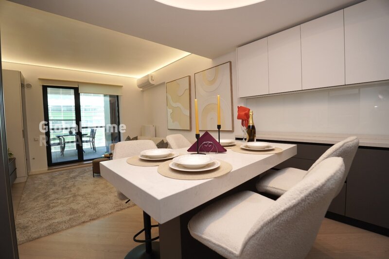 Cortina North, Pipera, 3 camere, design premium, parcare & boxa.